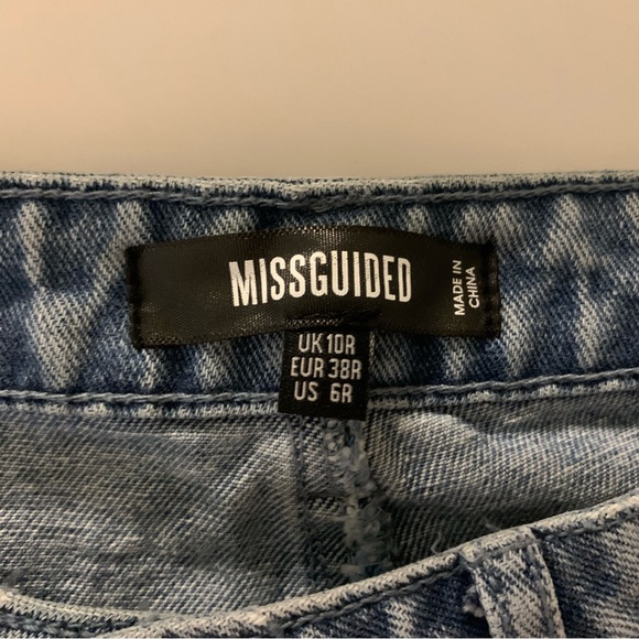 Missguided Barrel Wide-Leg High-Rise Jeans Raw Hem Grunge🎉Host Pick🎉 - Picture 2 of 13